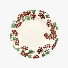 Hawthorn Berries 8 1/2 Inch Plate