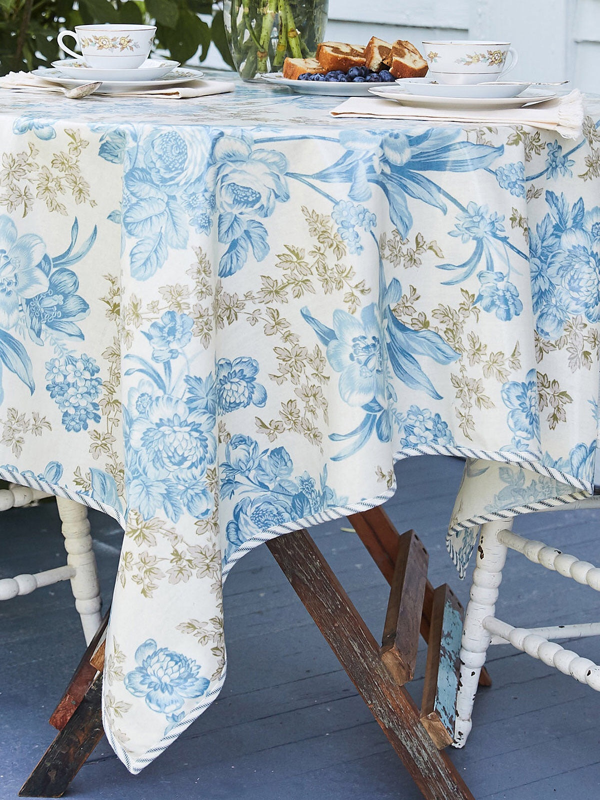 Grace Ecru Oilcloth Tablecloth